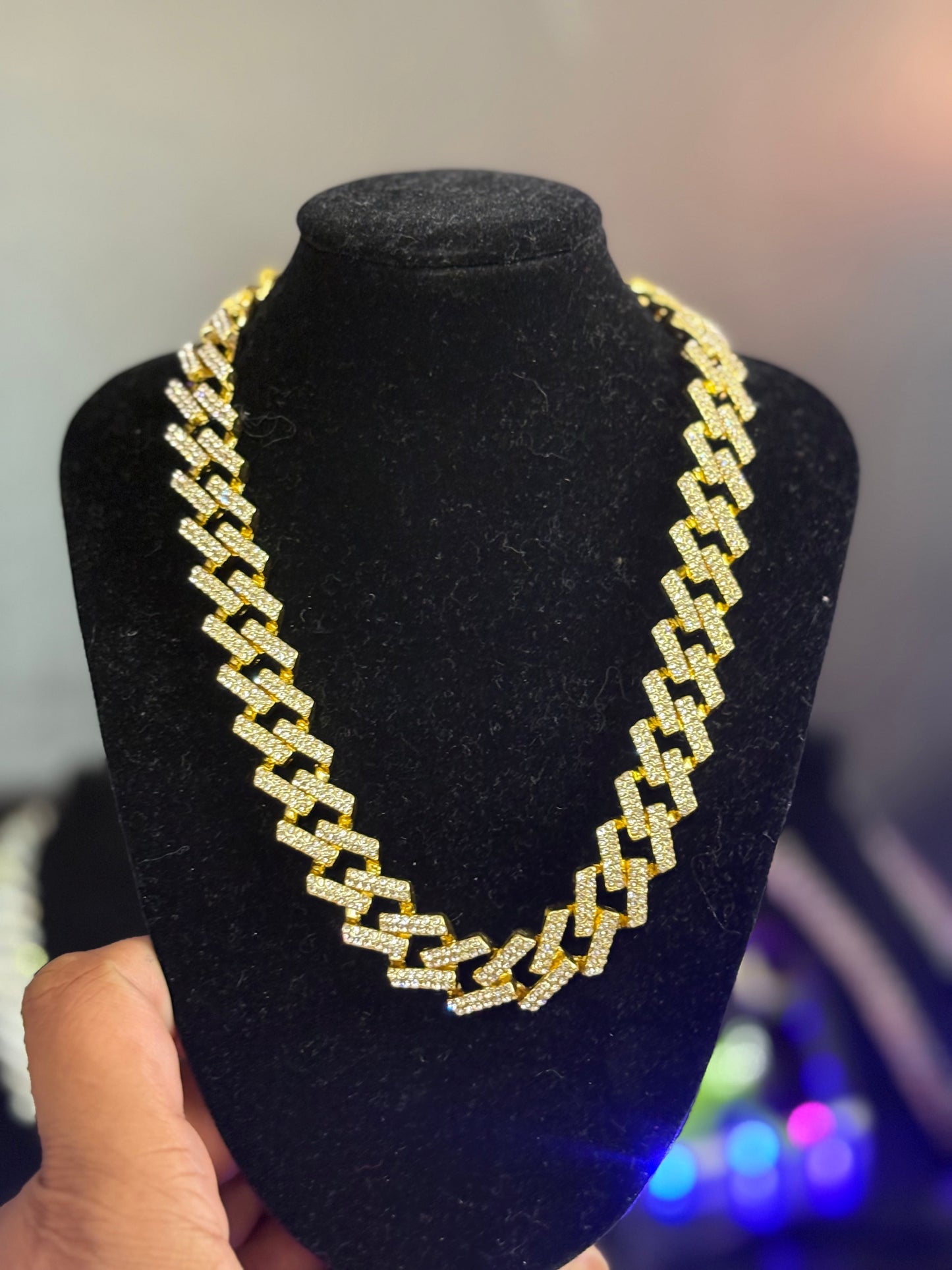 ICED LINK CHAIN