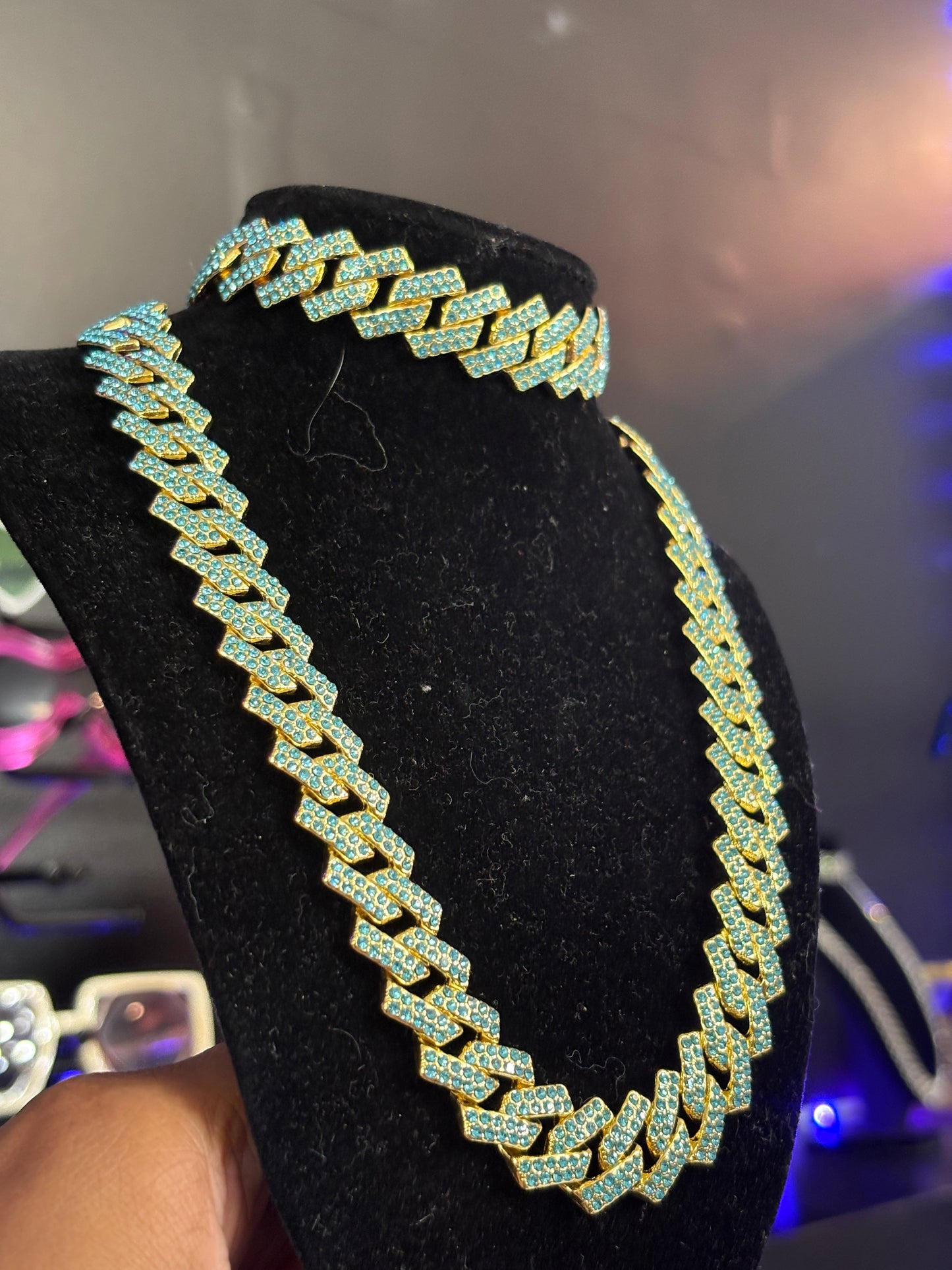 PRISM CUBAN CHAIN