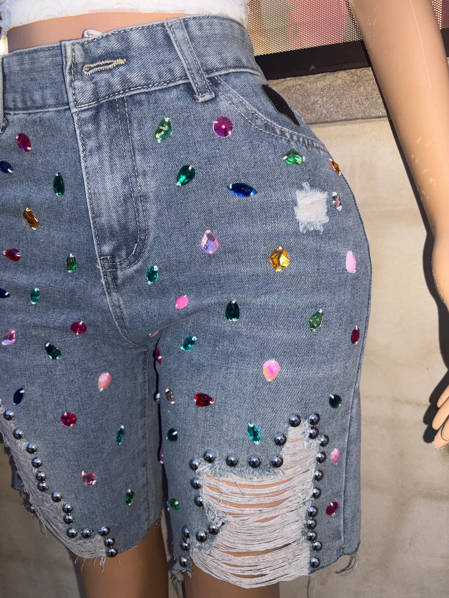 Pretty Statement Jean Shorts